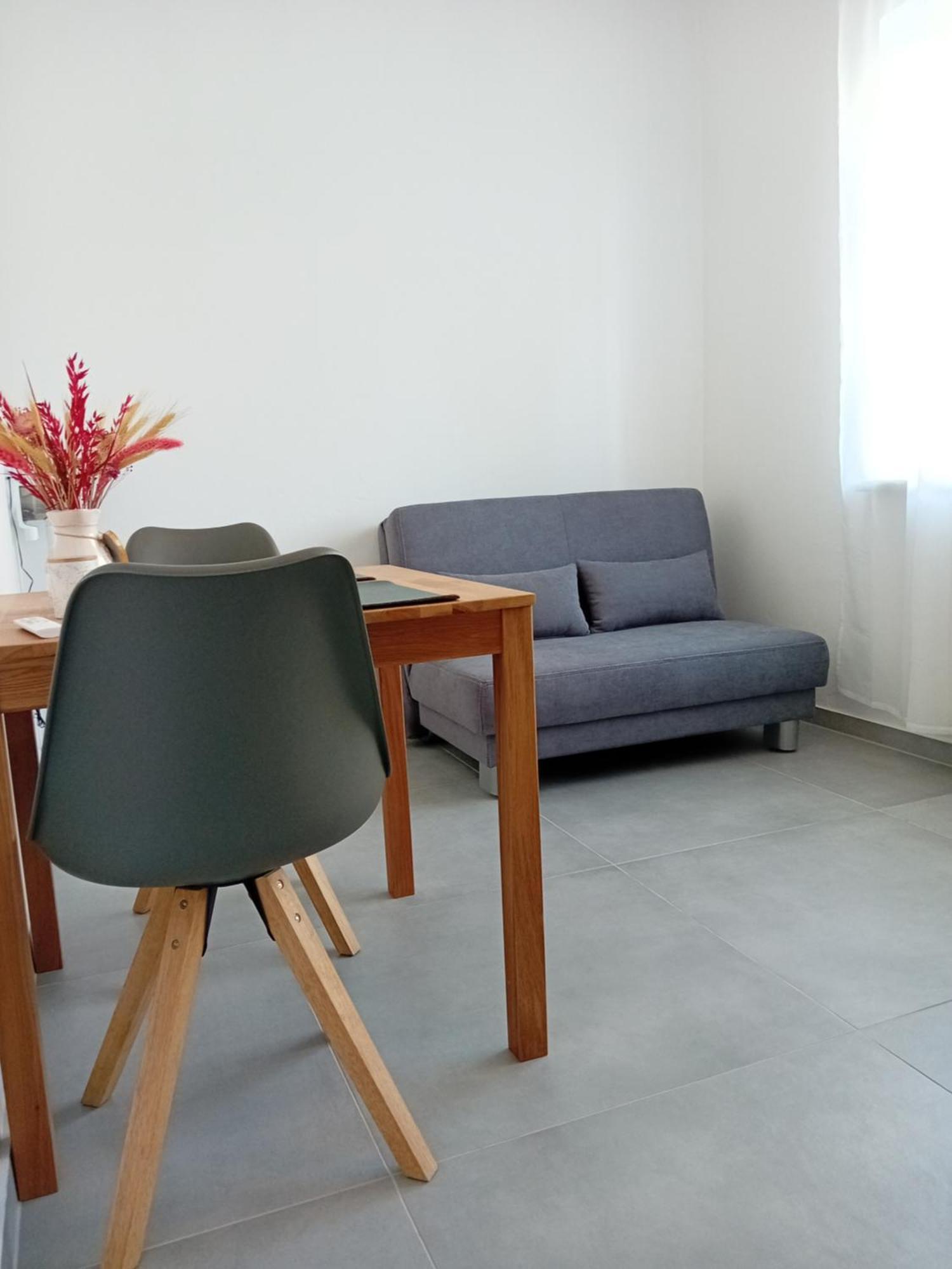 Lind-Appartments วิลลาค ภายนอก รูปภาพ
