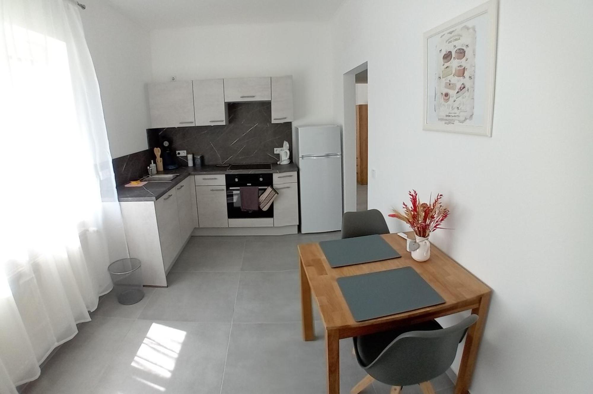 Lind-Appartments วิลลาค ภายนอก รูปภาพ