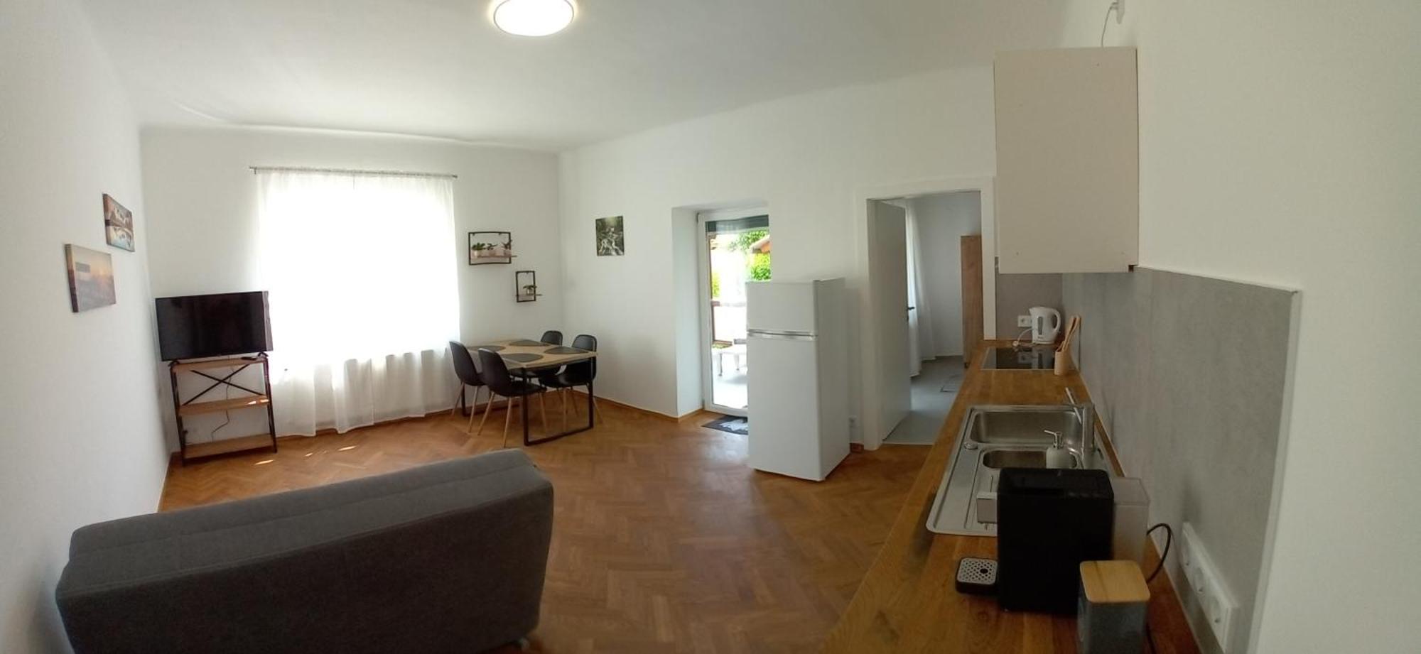 Lind-Appartments วิลลาค ภายนอก รูปภาพ