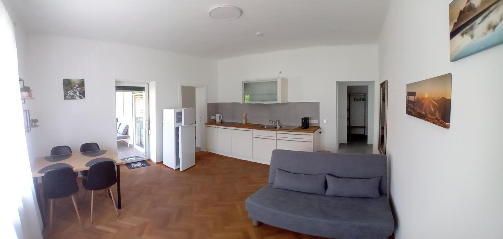 Lind-Appartments วิลลาค ภายนอก รูปภาพ